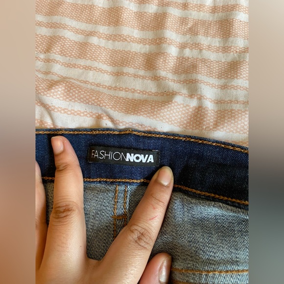 Dark blue ripped jeggings - Picture 3 of 4